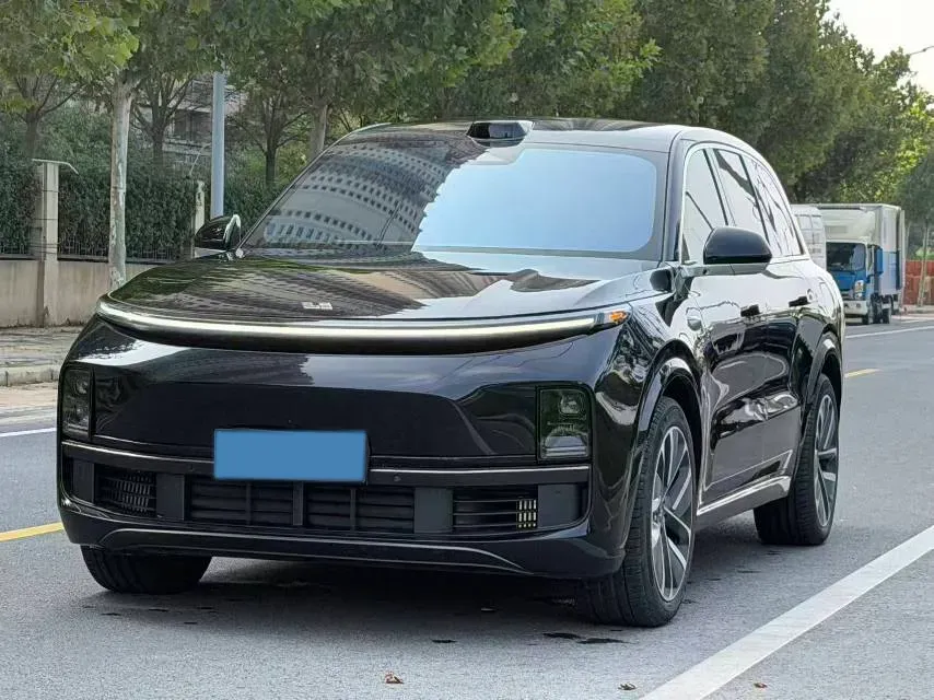 2024 Toyota Granvia 2.5L 189HP L4 E-CVT Hybrid,autocango,china used car exporter,china ev exporter,chinese used car exporter,chinese used ev exporter