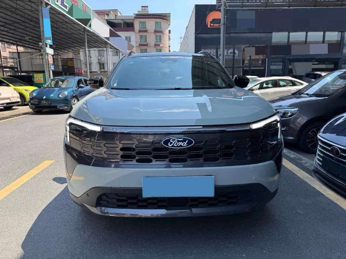 2025 Ford Equator Sport 1.5T 150HP L4 2DHT PHEV 18.4KWH,autocango,china used car exporter,china ev exporter,chinese used car exporter,chinese used ev exporter