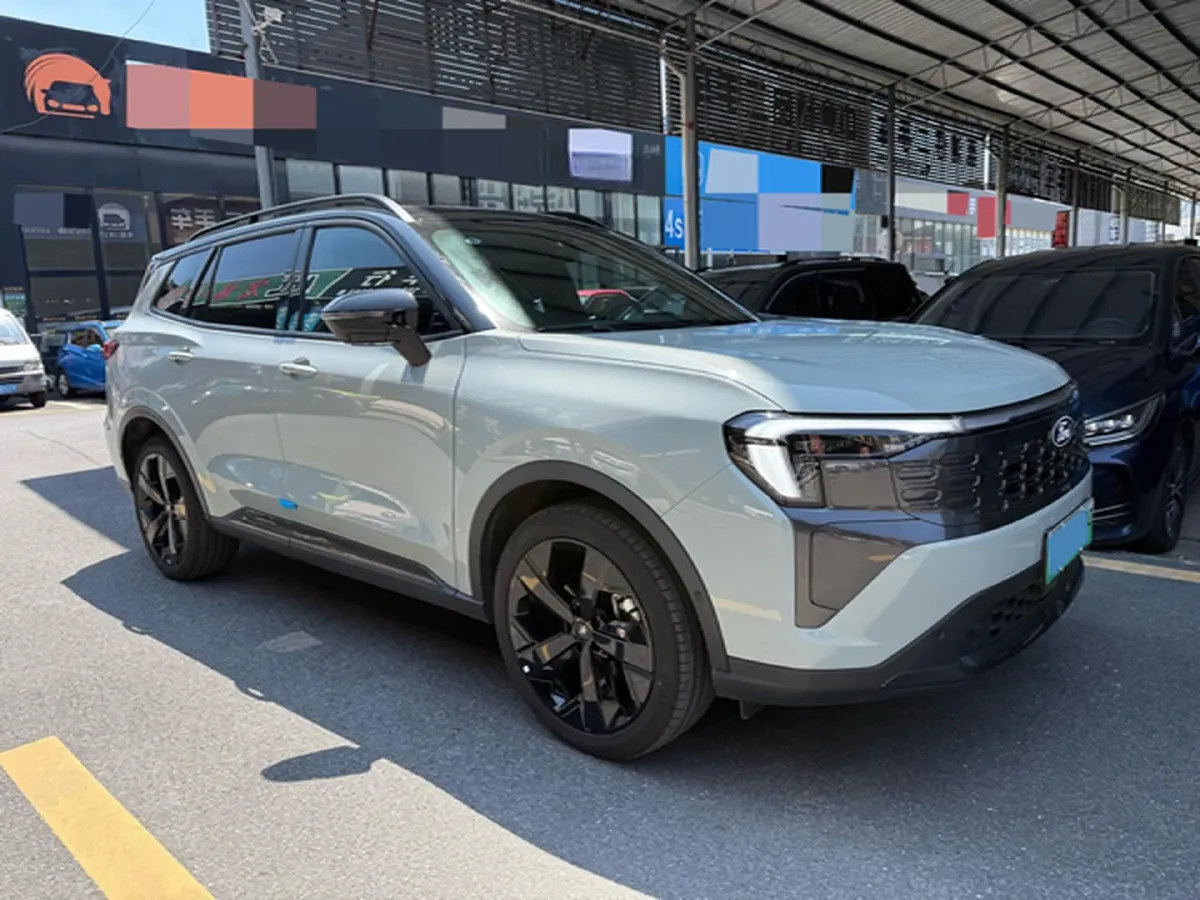 2025 Ford Equator Sport 1.5T 150HP L4 2DHT PHEV 18.4KWH,autocango,china used car exporter,china ev exporter,chinese used car exporter,chinese used ev exporter