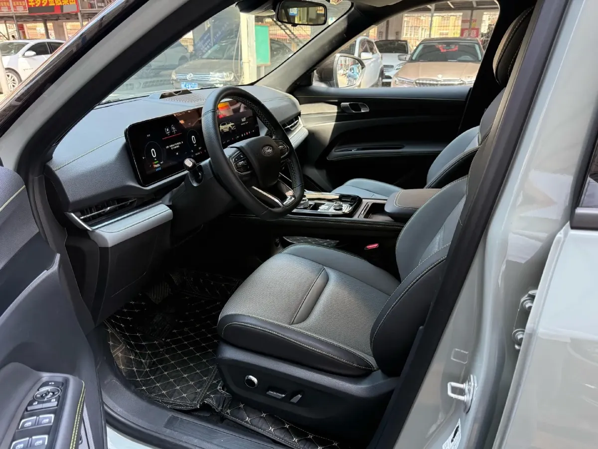 2025 Ford Equator Sport 1.5T 150HP L4 2DHT PHEV 18.4KWH,autocango,china used car exporter,china ev exporter,chinese used car exporter,chinese used ev exporter