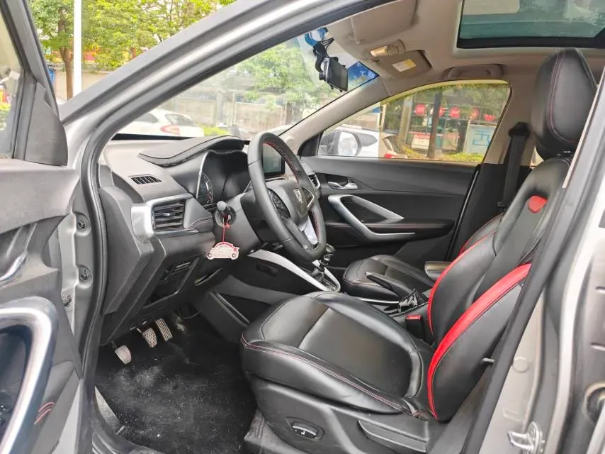 2019 JAC Refine M3 1.6L 120HP L4 5MT,autocango,china used car exporter,china ev exporter,chinese used car exporter,chinese used ev exporter