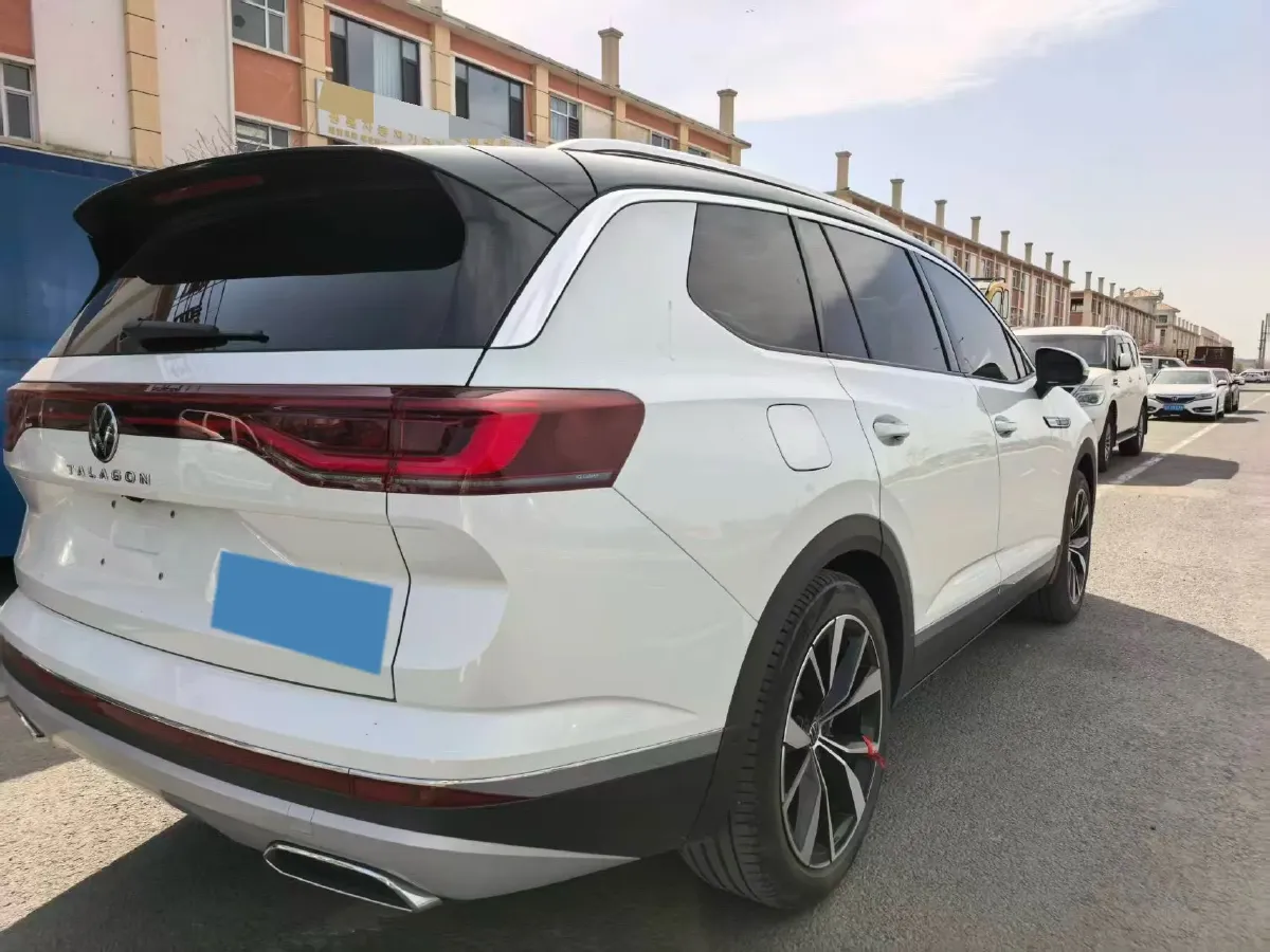 2023 Volkswagen Talagon 2.5T 299HP V6 7DCT,autocango,china used car exporter,china ev exporter,chinese used car exporter,chinese used ev exporter