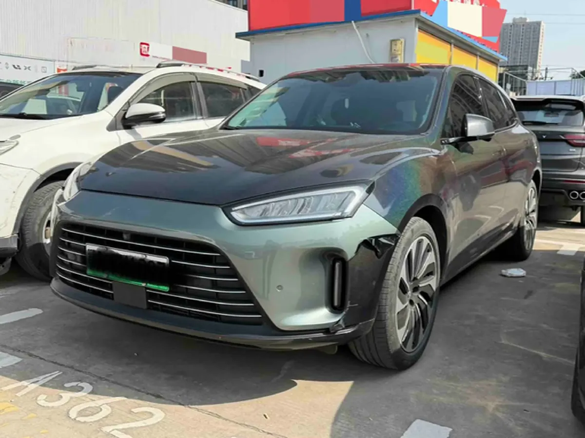 2022 Isuzu Mu-X 2.0T 220HP L4 8AT,autocango,china used car exporter,china ev exporter,chinese used car exporter,chinese used ev exporter