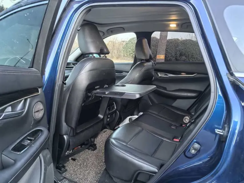 2018 Infiniti QX30 2.0T 211HP L4 7DCT,autocango,china used car exporter,china ev exporter,chinese used car exporter,chinese used ev exporter
