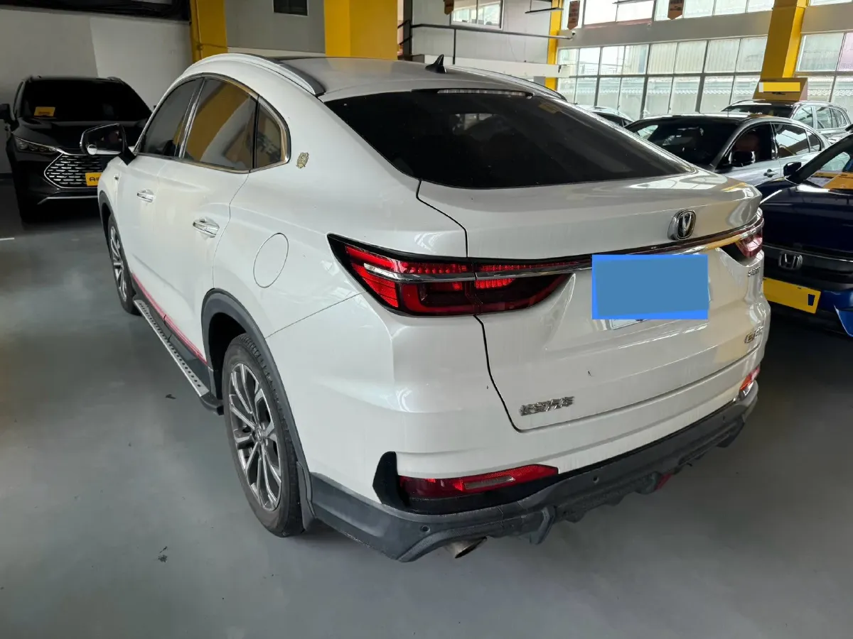 2021 ChangAn CS85 Coupe 1.5T 178HP L4 7DCT,autocango,china used car exporter,china ev exporter,chinese used car exporter,chinese used ev exporter