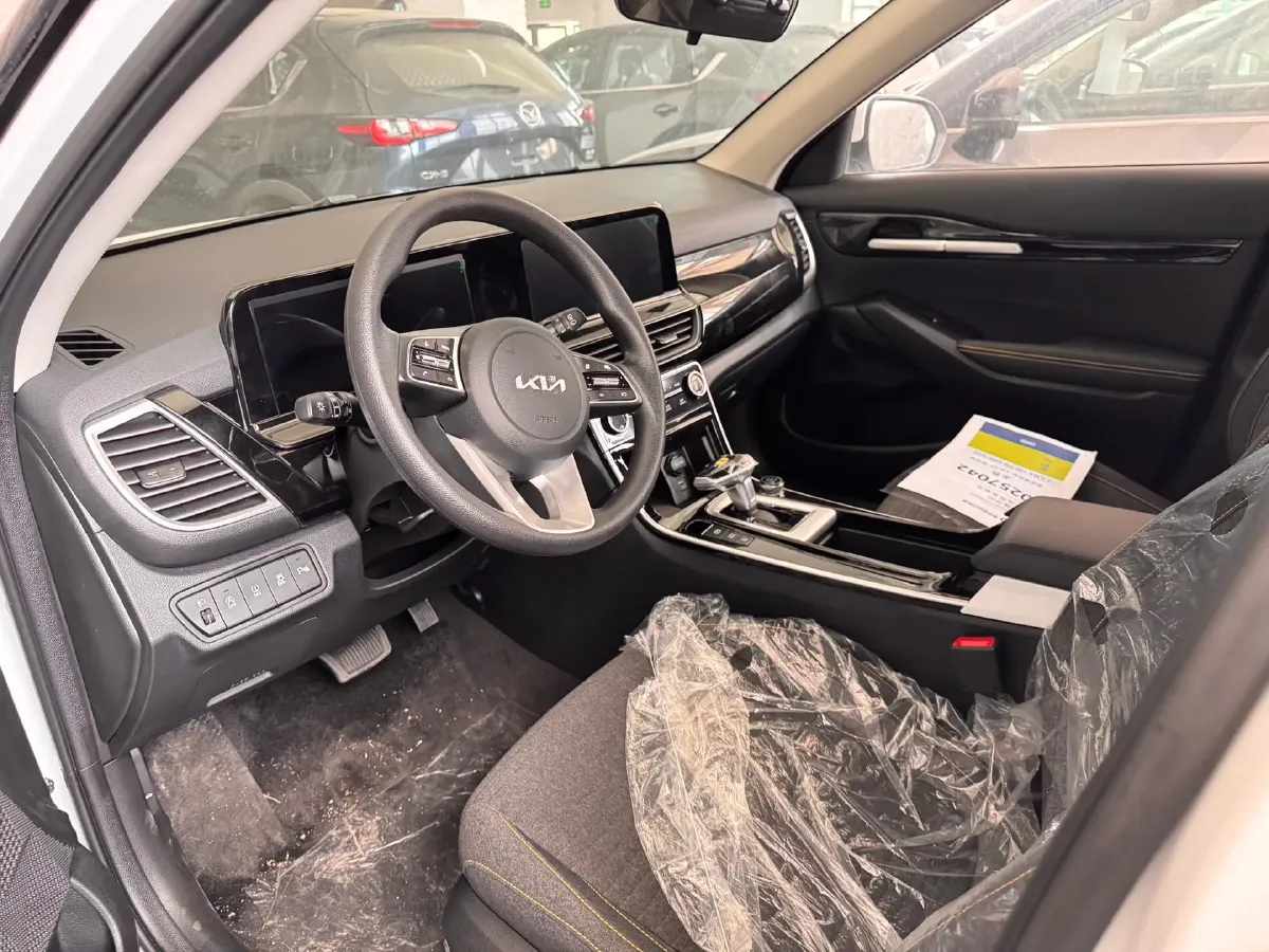 2026 Kia Seltos 1.5L 115HP L4 CVT,autocango,china used car exporter,china ev exporter,chinese used car exporter,chinese used ev exporter