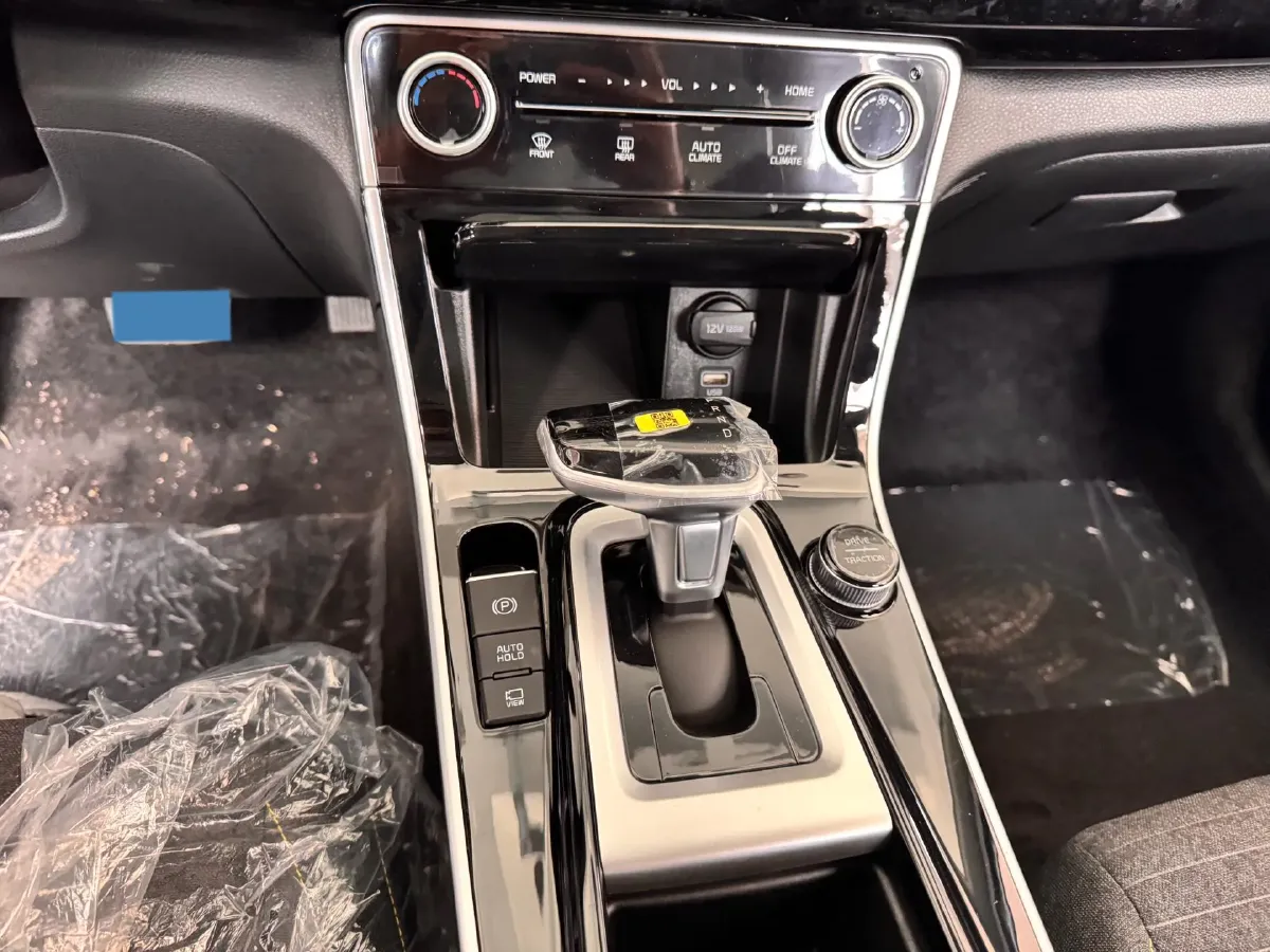 2026 Kia Seltos 1.5L 115HP L4 CVT,autocango,china used car exporter,china ev exporter,chinese used car exporter,chinese used ev exporter
