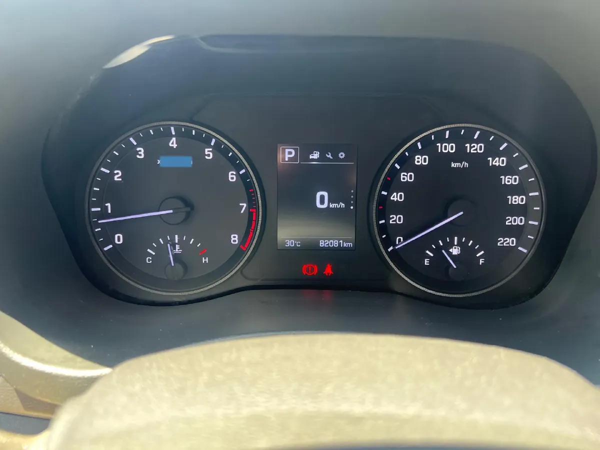 2016 Hyundai Verna 1.4L 100HP L4 6AT,autocango,china used car exporter,china ev exporter,chinese used car exporter,chinese used ev exporter
