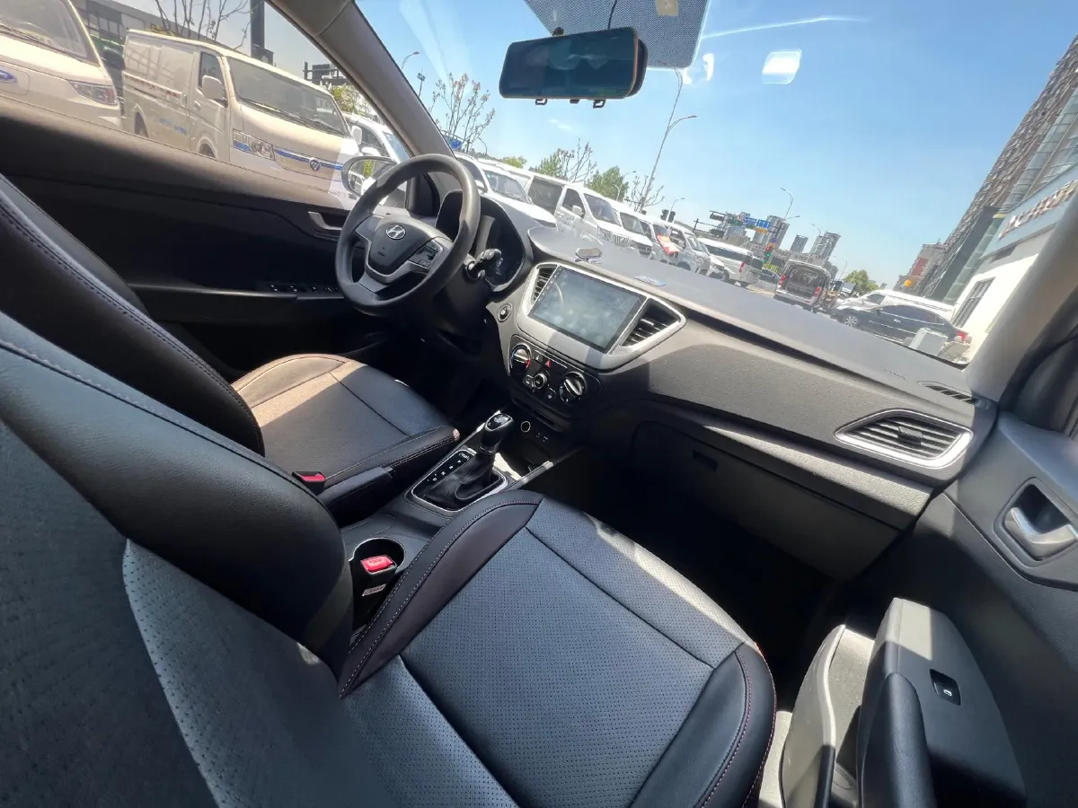 2016 Hyundai Verna 1.4L 100HP L4 6AT,autocango,china used car exporter,china ev exporter,chinese used car exporter,chinese used ev exporter