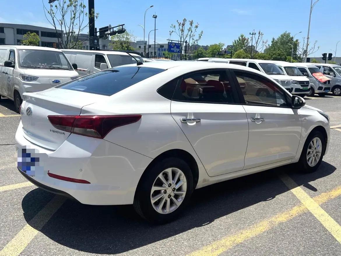 2016 Hyundai Verna 1.4L 100HP L4 6AT,autocango,china used car exporter,china ev exporter,chinese used car exporter,chinese used ev exporter