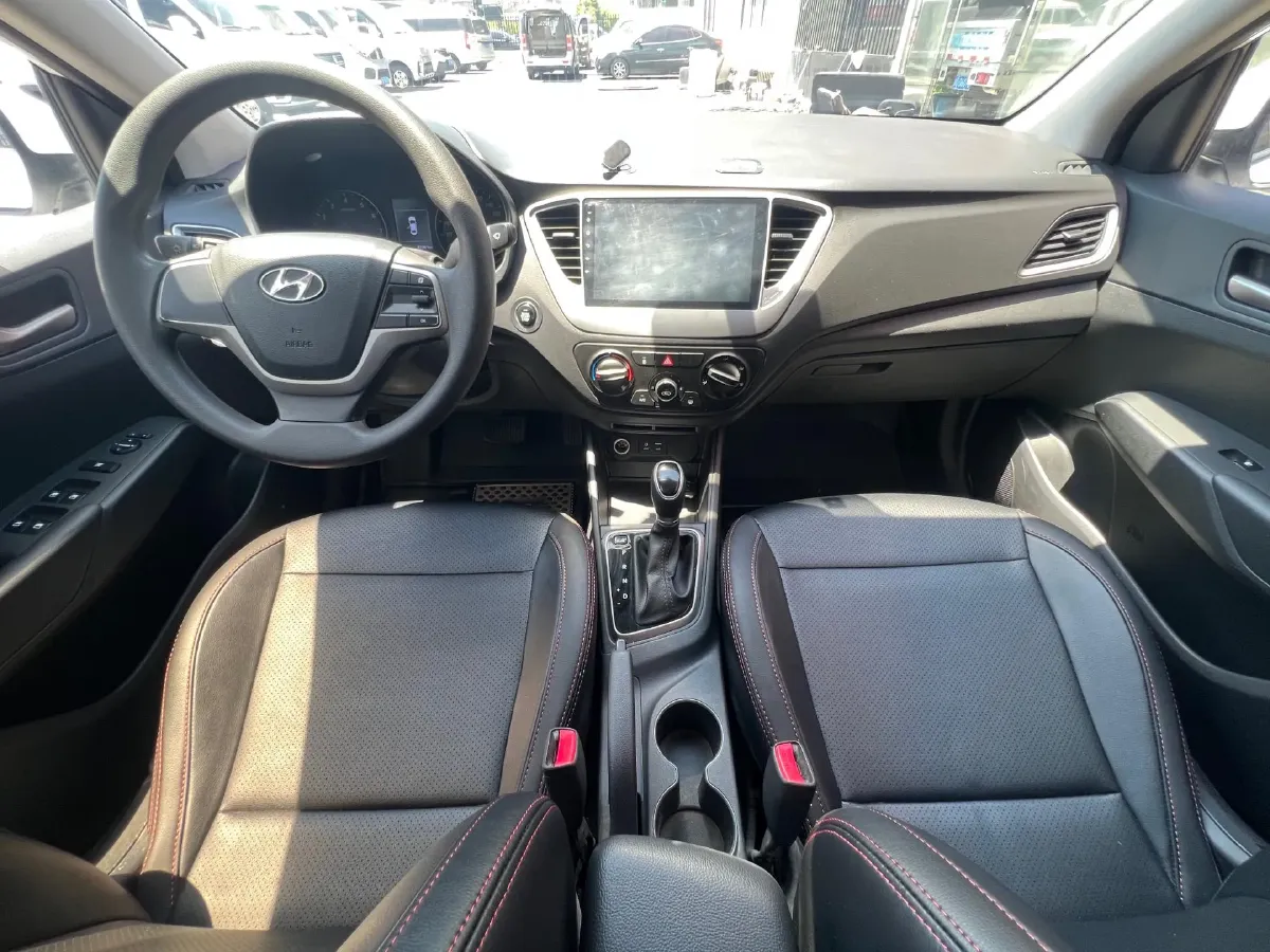 2016 Hyundai Verna 1.4L 100HP L4 6AT,autocango,china used car exporter,china ev exporter,chinese used car exporter,chinese used ev exporter