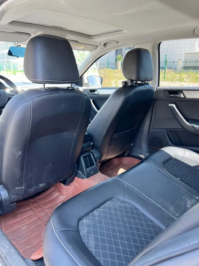 2019 SWM G01 1.5T 156HP L4 6AT,autocango,china used car exporter,china ev exporter,chinese used car exporter,chinese used ev exporter