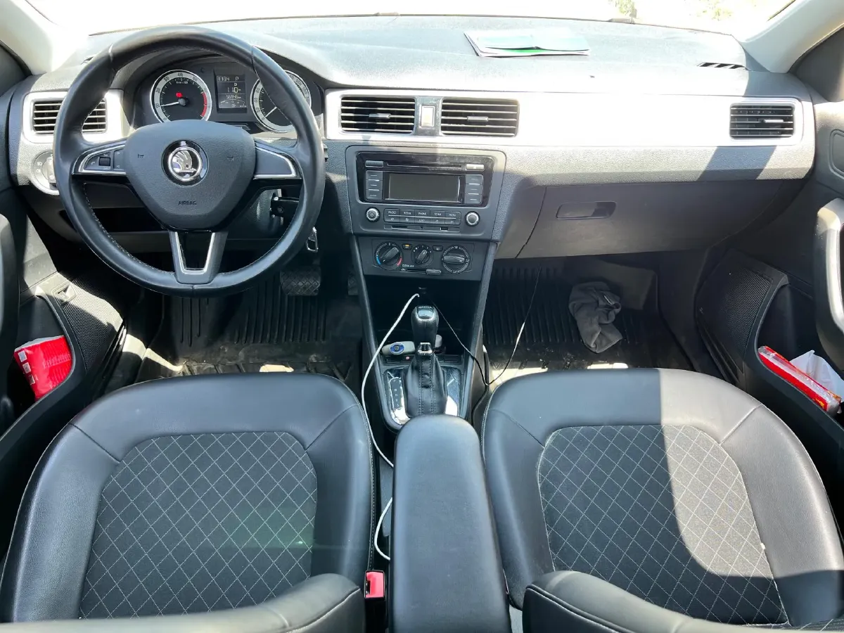 2019 SWM G01 1.5T 156HP L4 6AT,autocango,china used car exporter,china ev exporter,chinese used car exporter,chinese used ev exporter