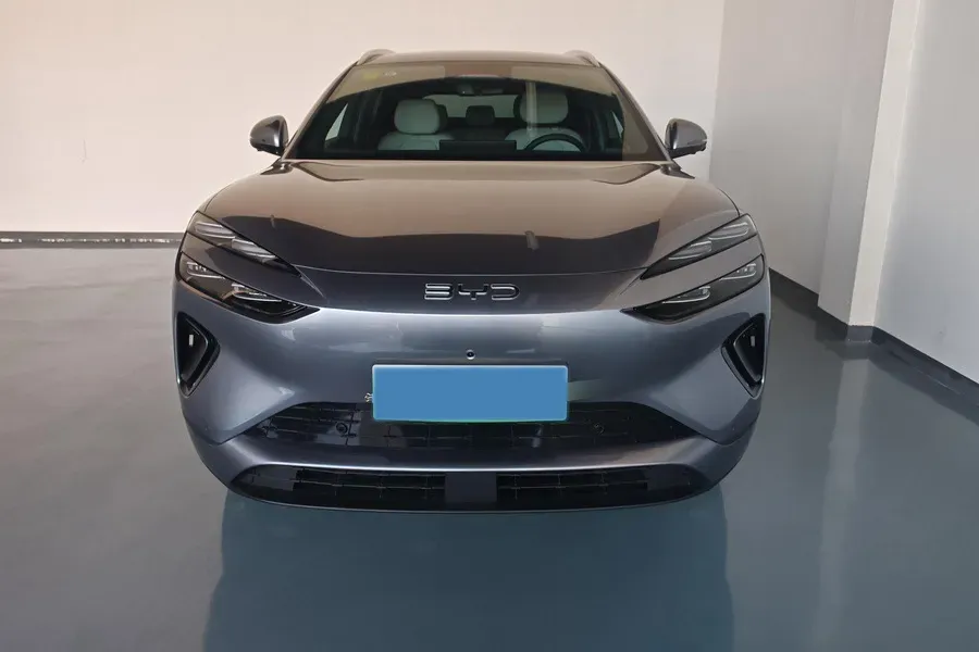 2025 LanDian E5 PLUS 1.5L 95HP L4 E-CVT PHEV,autocango,china used car exporter,china ev exporter,chinese used car exporter,chinese used ev exporter