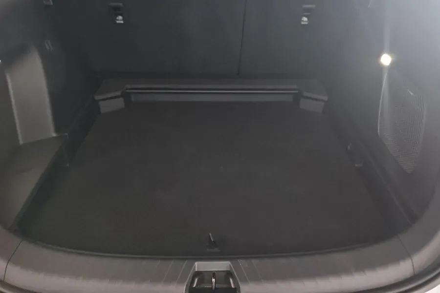 2025 LanDian E5 PLUS 1.5L 95HP L4 E-CVT PHEV,autocango,china used car exporter,china ev exporter,chinese used car exporter,chinese used ev exporter