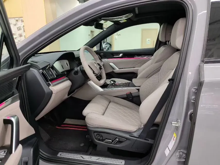 2025 BYD Tang 1.5T 156HP L4 E-CVT PHEV 21.504KWH,autocango,china used car exporter,china ev exporter,chinese used car exporter,chinese used ev exporter