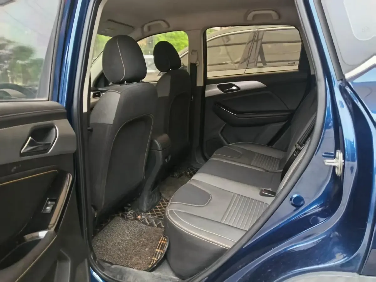 2019 BeiJing Auto X3 1.5T 150HP L4 CVT,autocango,china used car exporter,china ev exporter,chinese used car exporter,chinese used ev exporter