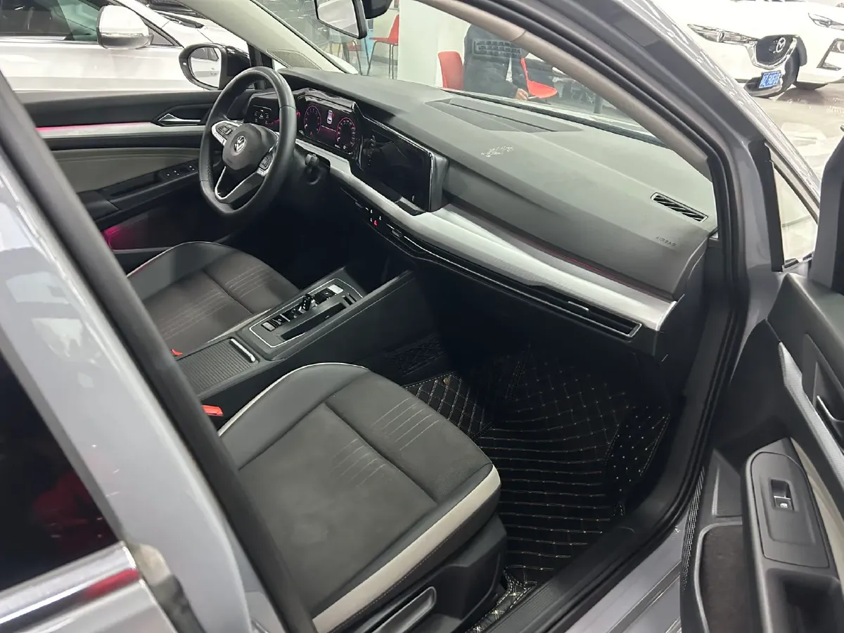 2021 Volkswagen Golf 1.4T 150HP L4 7DCT,autocango,china used car exporter,china ev exporter,chinese used car exporter,chinese used ev exporter