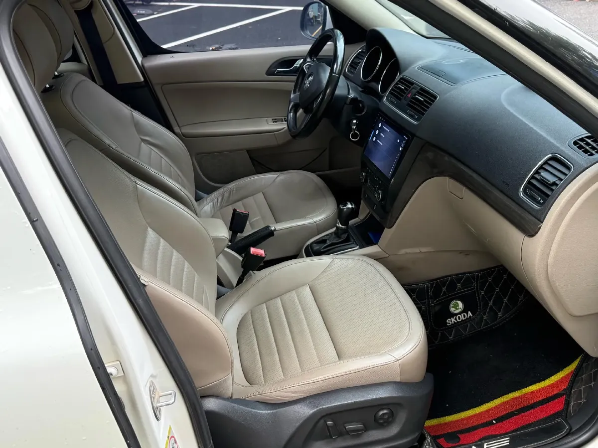 2017 Skoda Yeti 1.4T 150HP L4 7DCT,autocango,china used car exporter,china ev exporter,chinese used car exporter,chinese used ev exporter