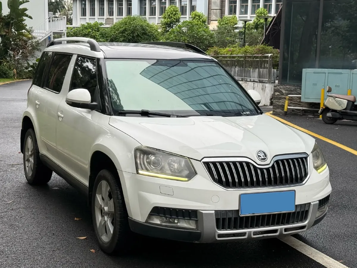 2017 Skoda Yeti 1.4T 150HP L4 7DCT,autocango,china used car exporter,china ev exporter,chinese used car exporter,chinese used ev exporter