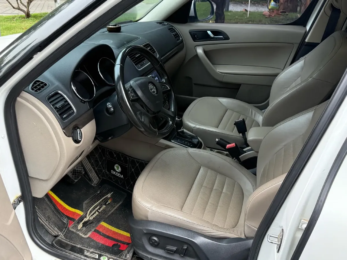 2017 Skoda Yeti 1.4T 150HP L4 7DCT,autocango,china used car exporter,china ev exporter,chinese used car exporter,chinese used ev exporter