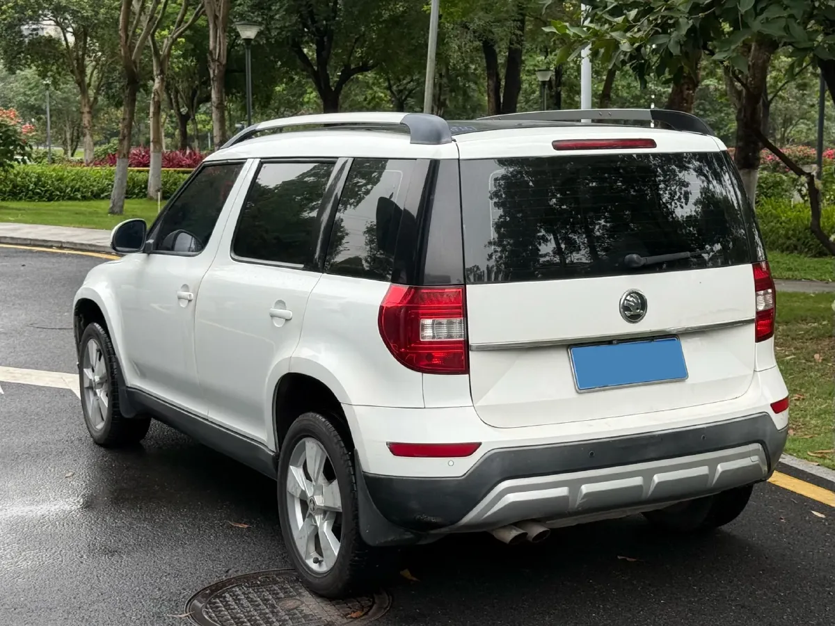 2017 Skoda Yeti 1.4T 150HP L4 7DCT,autocango,china used car exporter,china ev exporter,chinese used car exporter,chinese used ev exporter