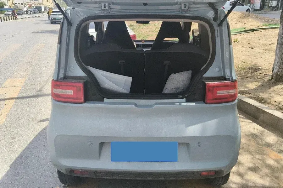 2022 LingBox uni BEV 11.52KWH,autocango,china used car exporter,china ev exporter,chinese used car exporter,chinese used ev exporter