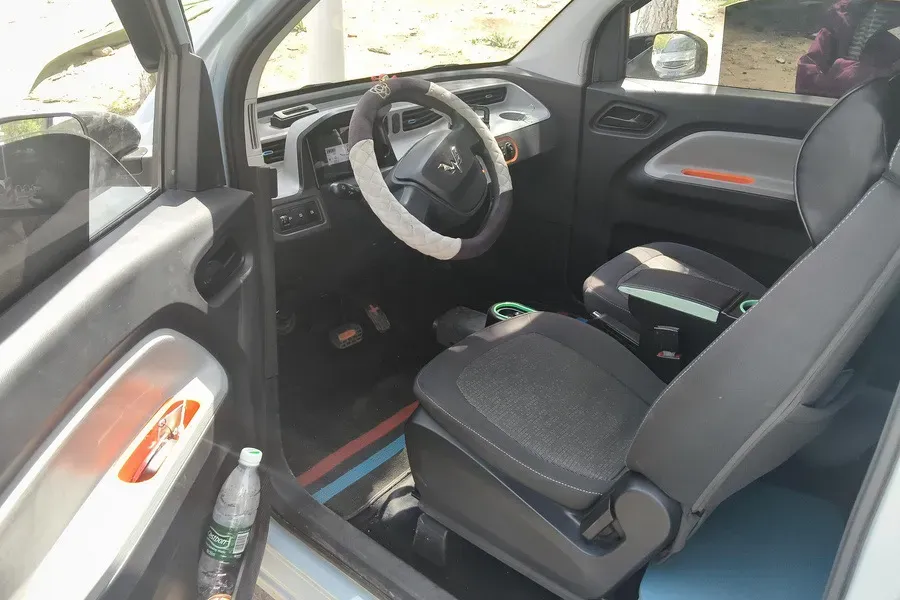 2022 LingBox uni BEV 11.52KWH,autocango,china used car exporter,china ev exporter,chinese used car exporter,chinese used ev exporter