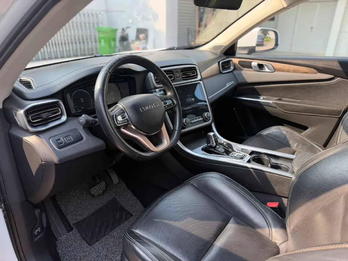 2018 Foton Tunland 2.0T 218HP L4 6AT,autocango,china used car exporter,china ev exporter,chinese used car exporter,chinese used ev exporter