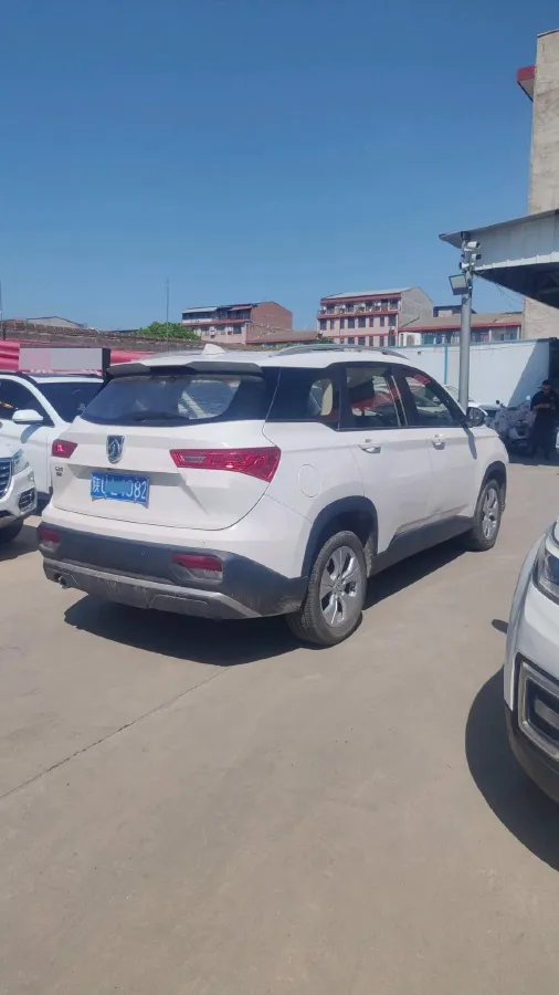 2020 HanTeng X5 1.5T 156HP L4 6AT,autocango,china used car exporter,china ev exporter,chinese used car exporter,chinese used ev exporter