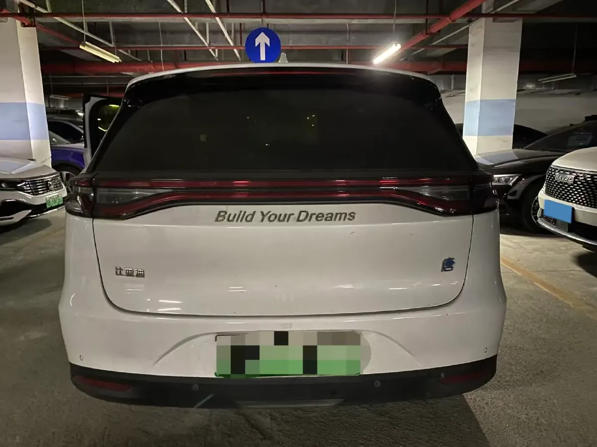 2020 DS 7 1.6T 180HP L4 8AT,autocango,china used car exporter,china ev exporter,chinese used car exporter,chinese used ev exporter