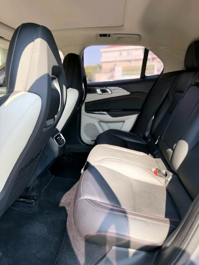 2018 Geely Emgrand GT 1.5T 180HP L3 7DCT,autocango,china used car exporter,china ev exporter,chinese used car exporter,chinese used ev exporter