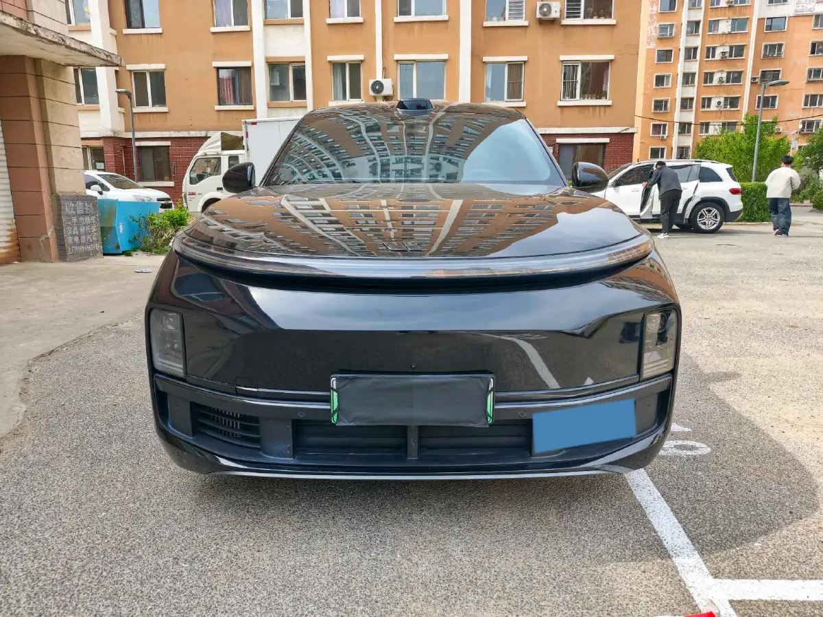 2024 Toyota Granvia 2.5L 189HP L4 E-CVT Hybrid,autocango,china used car exporter,china ev exporter,chinese used car exporter,chinese used ev exporter