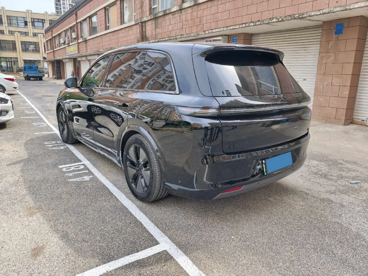 2024 Toyota Granvia 2.5L 189HP L4 E-CVT Hybrid,autocango,china used car exporter,china ev exporter,chinese used car exporter,chinese used ev exporter