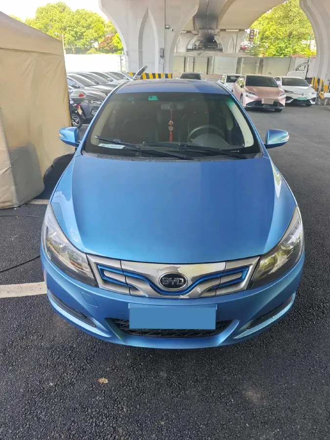 2018 BYD e5 BEV 60.48KWH,autocango,china used car exporter,china ev exporter,chinese used car exporter,chinese used ev exporter