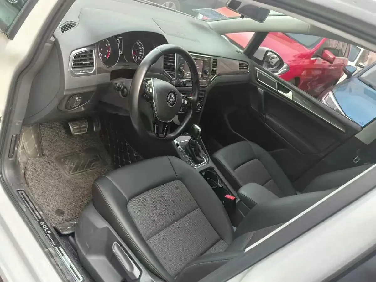 2018 Volkswagen Golf Sportsvan 1.4T 150HP L4 7DCT,autocango,china used car exporter,china ev exporter,chinese used car exporter,chinese used ev exporter