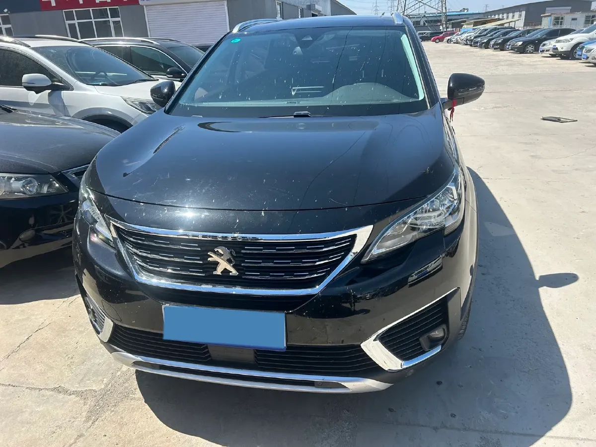 2017 Peugeot 5008 1.8T 204HP L4 6AT,autocango,china used car exporter,china ev exporter,chinese used car exporter,chinese used ev exporter