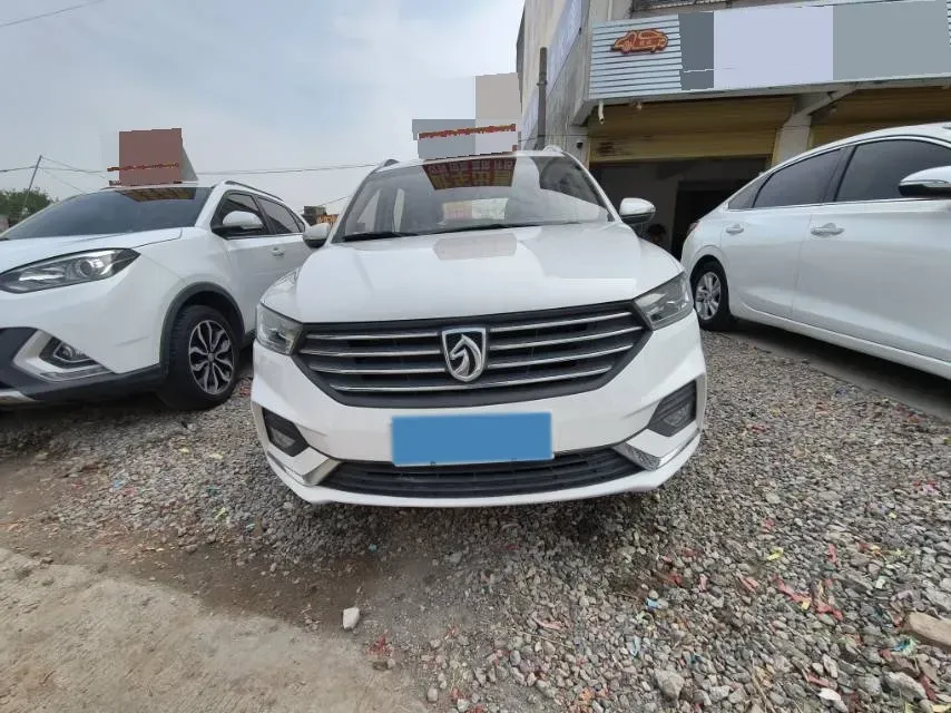 2019 BaoJun 360 1.5L 105HP L4 CVT,autocango,china used car exporter,china ev exporter,chinese used car exporter,chinese used ev exporter