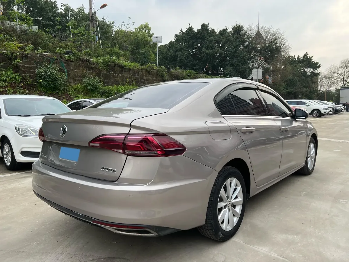 2019 Volkswagen Golf Sportsvan 1.6L 110HP L4 6AT,autocango,china used car exporter,china ev exporter,chinese used car exporter,chinese used ev exporter