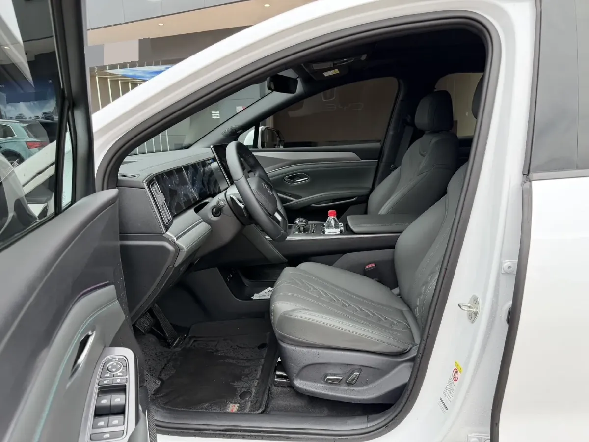 2025 BYD SongL DM-i 1.5L 101HP L4 E-CVT PHEV 26.6KWH,autocango,china used car exporter,china ev exporter,chinese used car exporter,chinese used ev exporter