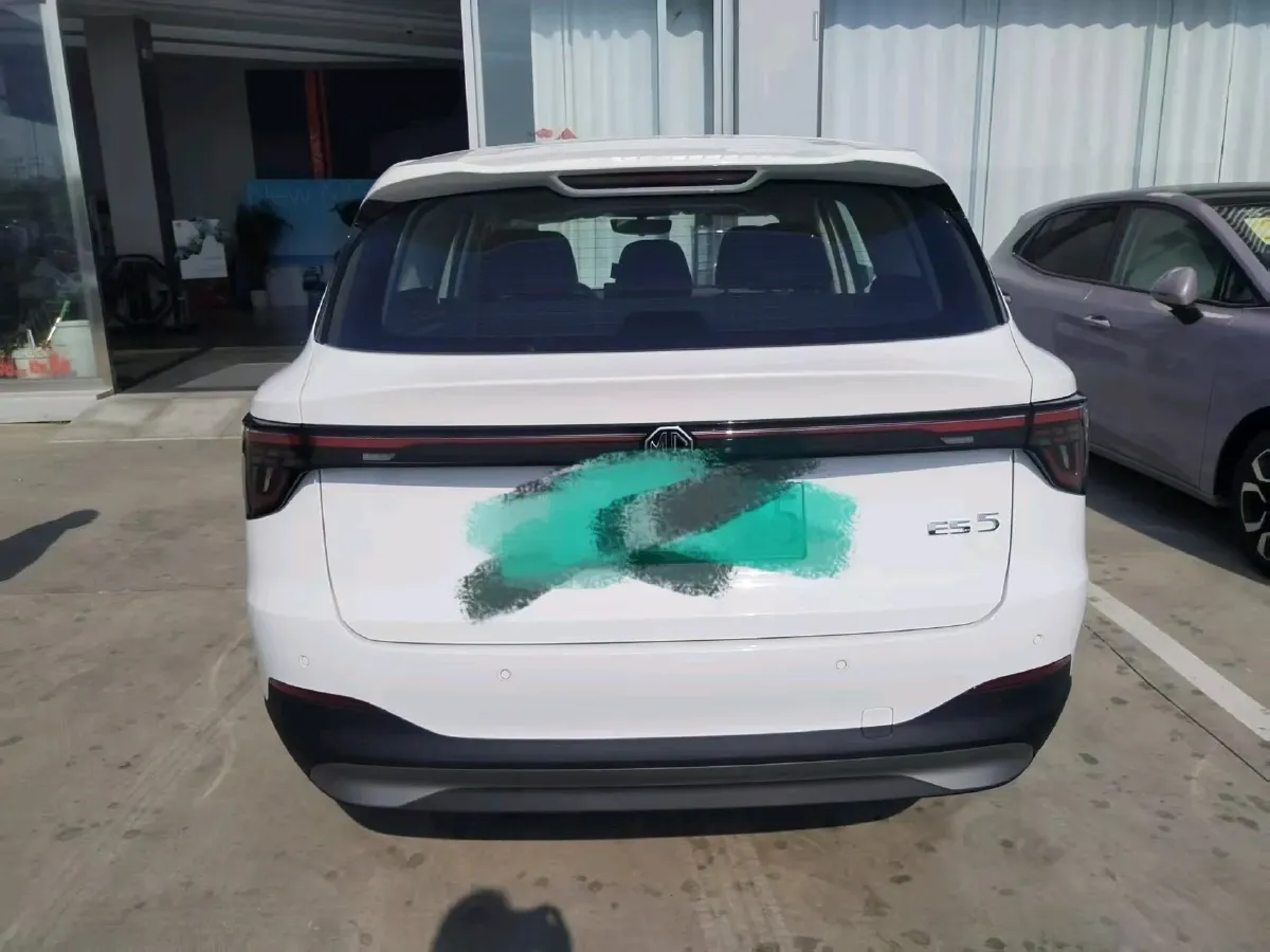 2025 MG MG ES5 BEV 49.1KWH,autocango,china used car exporter,china ev exporter,chinese used car exporter,chinese used ev exporter