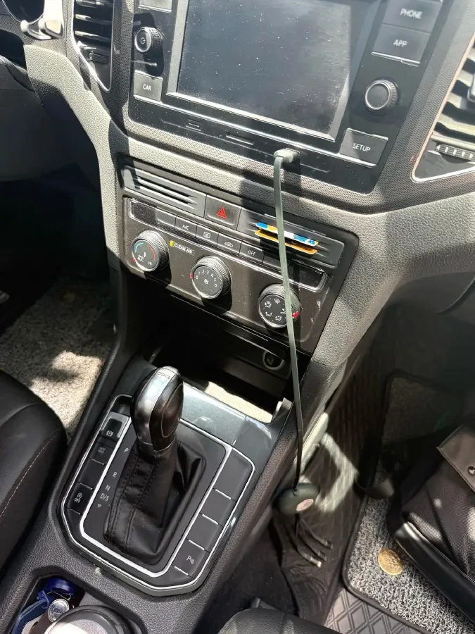 2018 Volkswagen Golf Sportsvan 1.4T 131HP L4 7DCT,autocango,china used car exporter,china ev exporter,chinese used car exporter,chinese used ev exporter