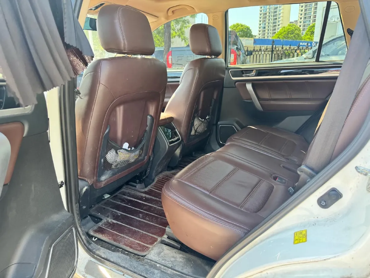 2017 Yema T70 1.8T 160HP L4 CVT,autocango,china used car exporter,china ev exporter,chinese used car exporter,chinese used ev exporter