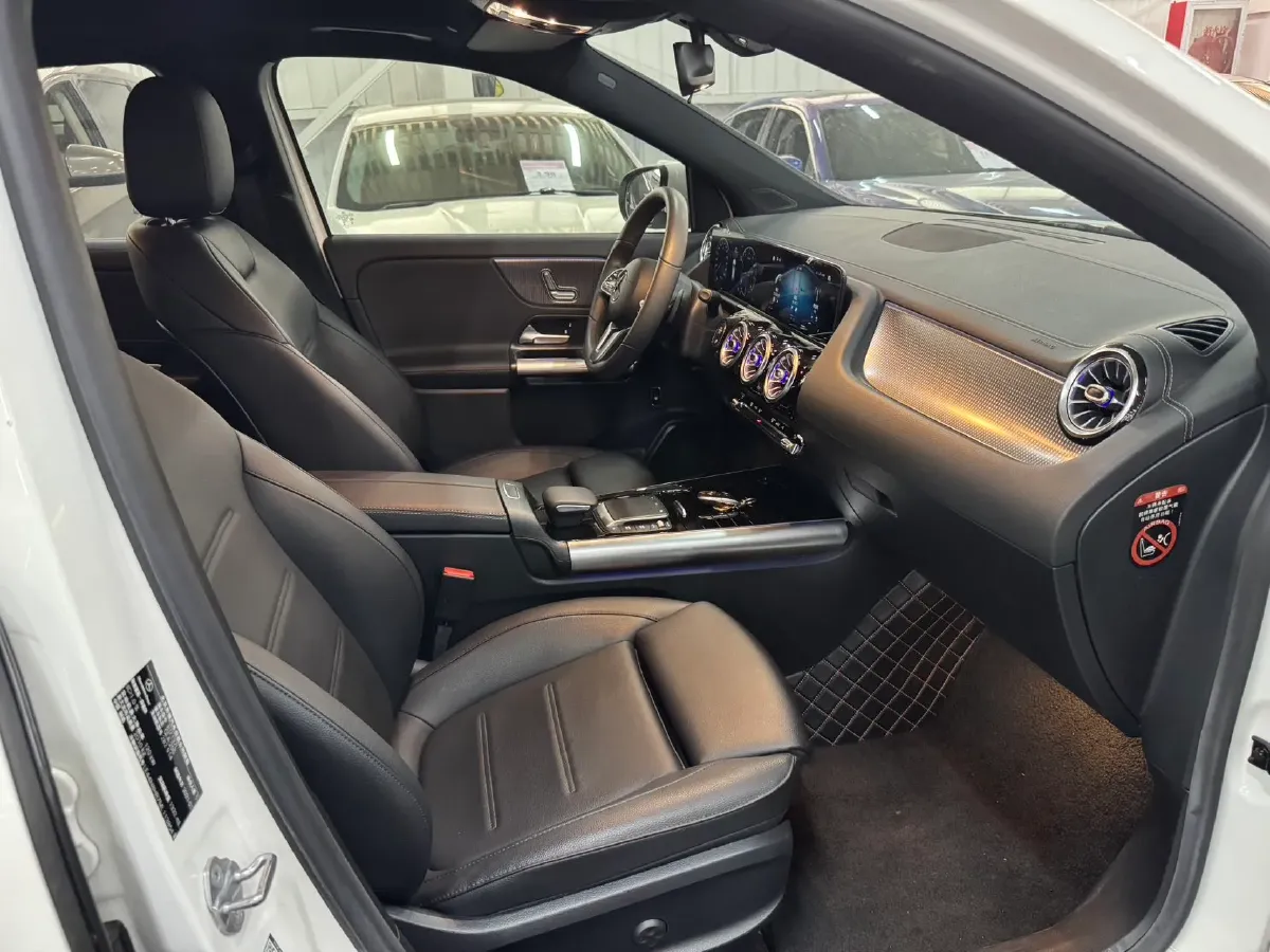 2020 Mercedes-Benz GLA Class 1.3T 163HP L4 7DCT,autocango,china used car exporter,china ev exporter,chinese used car exporter,chinese used ev exporter