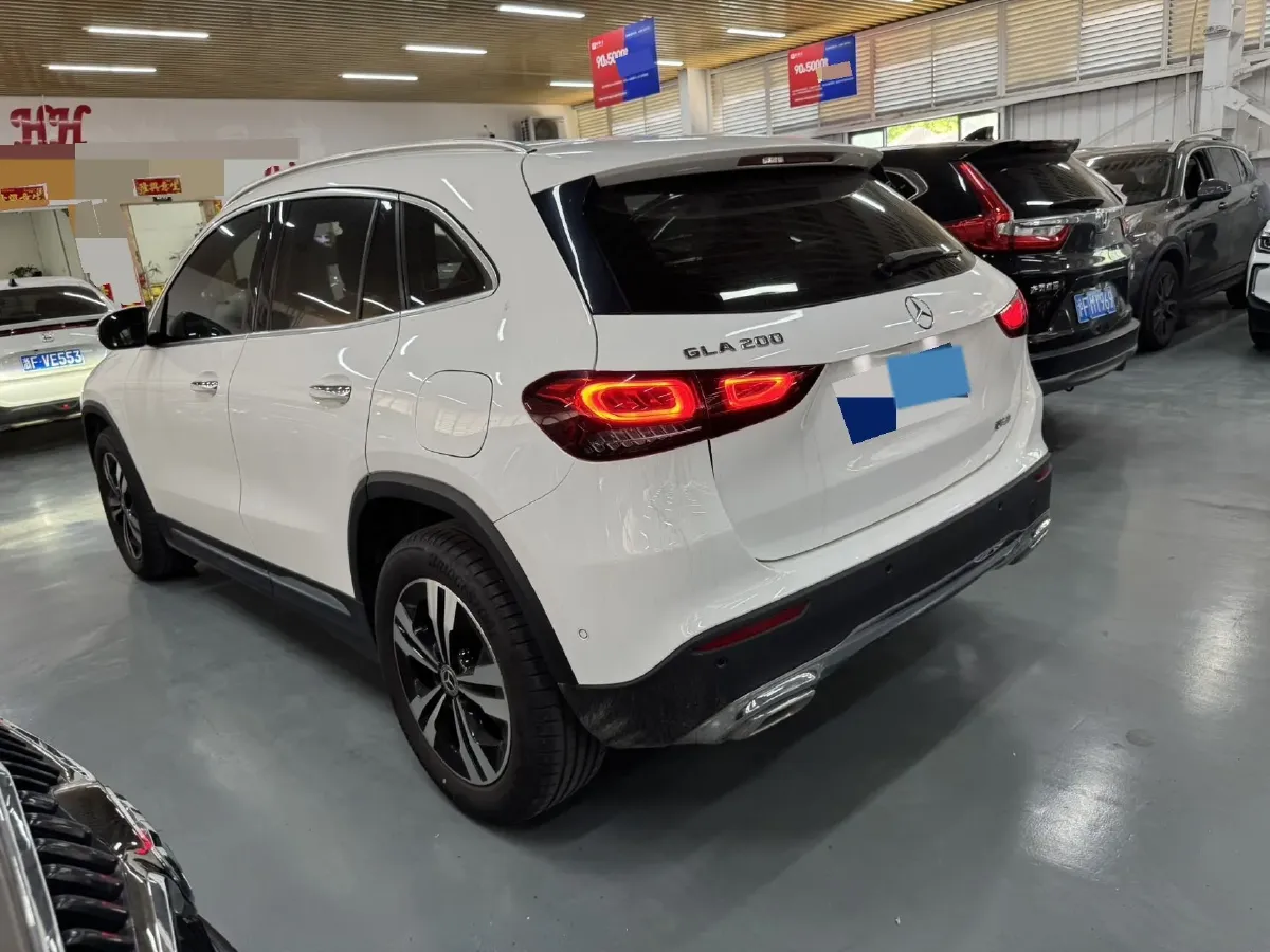 2020 Mercedes-Benz GLA Class 1.3T 163HP L4 7DCT,autocango,china used car exporter,china ev exporter,chinese used car exporter,chinese used ev exporter