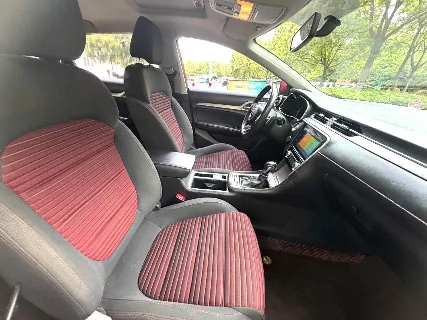 2019 MAXUS D60 1.5T 169HP L4 7DCT,autocango,china used car exporter,china ev exporter,chinese used car exporter,chinese used ev exporter