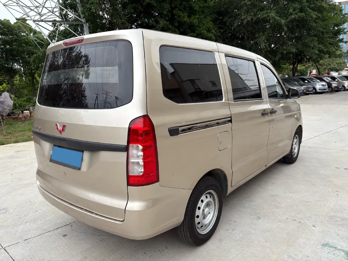 2021 ChangAn KuaYue KuaYueWang X3 1.6L 122HP L4 5MT,autocango,china used car exporter,china ev exporter,chinese used car exporter,chinese used ev exporter