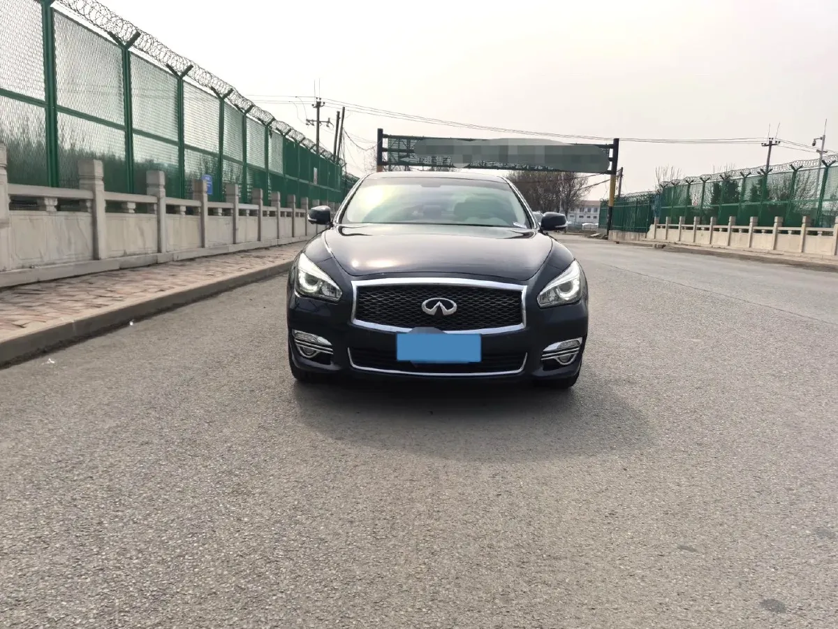 2019 Alfa Romeo Giulia 2.0T 280HP L4 8AT,autocango,china used car exporter,china ev exporter,chinese used car exporter,chinese used ev exporter