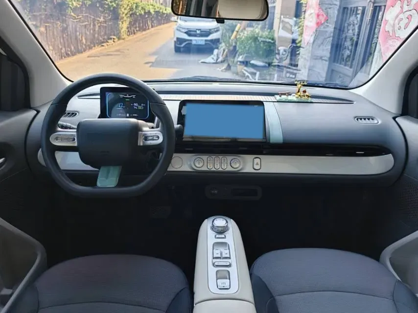 2025 LingBox BOX BEV 19.2KWH,autocango,china used car exporter,china ev exporter,chinese used car exporter,chinese used ev exporter