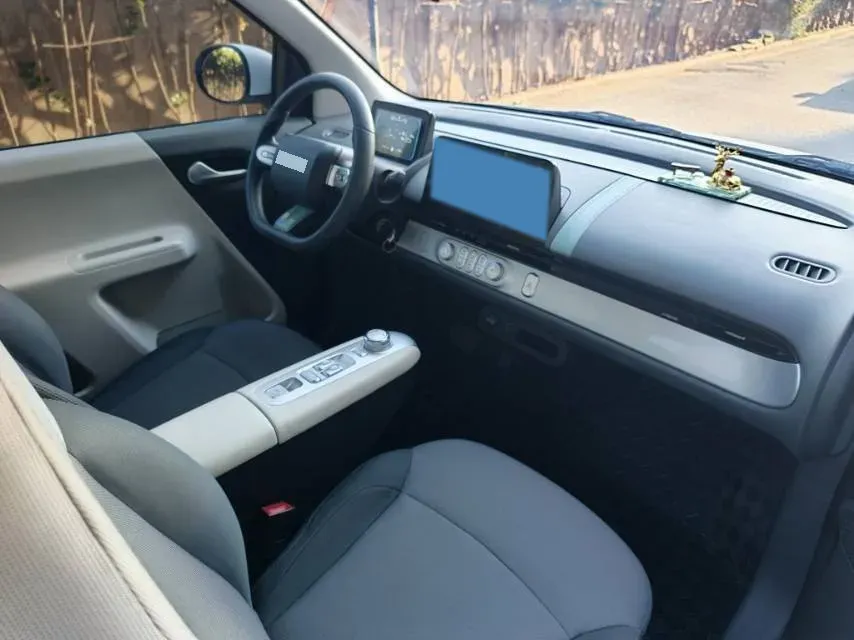 2025 LingBox BOX BEV 19.2KWH,autocango,china used car exporter,china ev exporter,chinese used car exporter,chinese used ev exporter